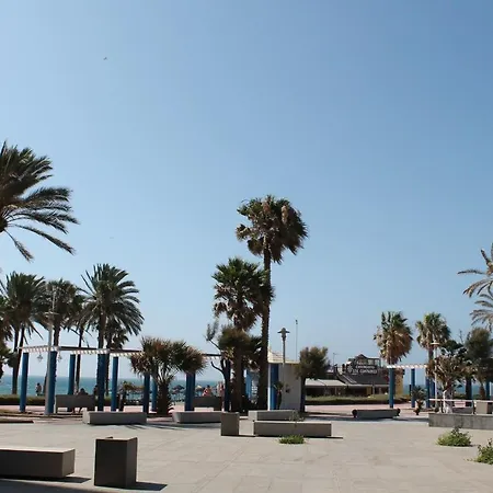 Frente Al Mar Apartment Malaga Exterior photo