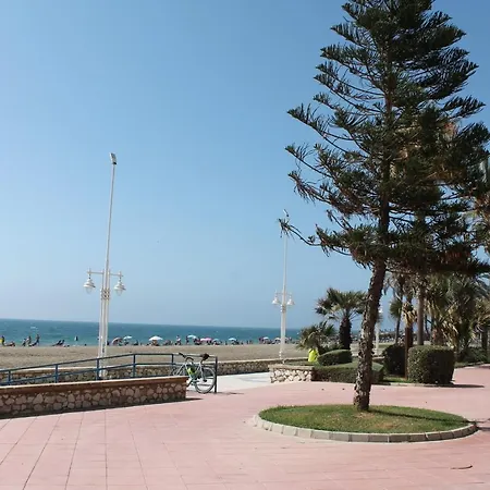 Frente Al Mar Apartment Malaga Exterior photo